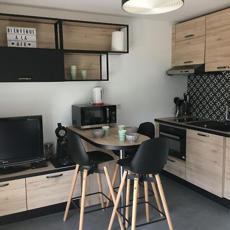 Studio Front De Mer Avec Terrasse Et Acces Direct Plage A Merville-Franceville - Fr-1-487-329 Εξωτερικό φωτογραφία