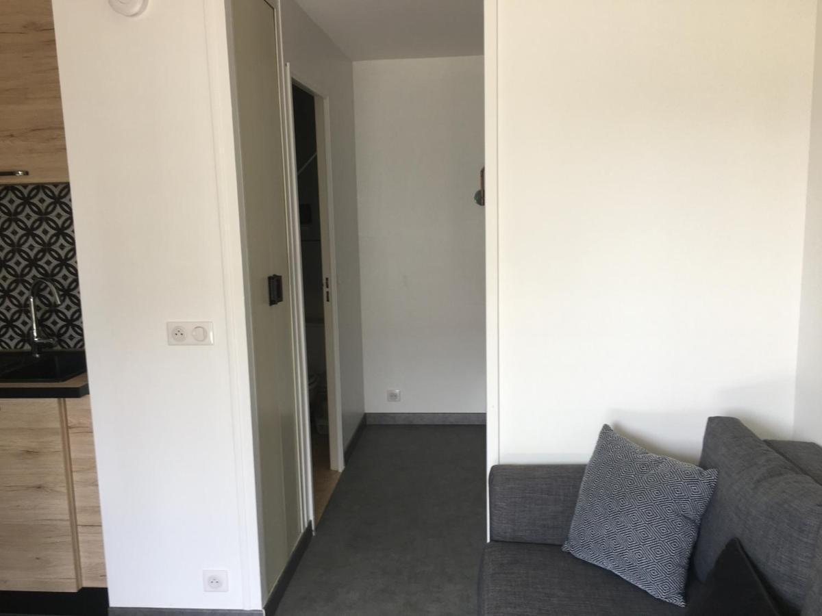Studio Front De Mer Avec Terrasse Et Acces Direct Plage A Merville-Franceville - Fr-1-487-329 Εξωτερικό φωτογραφία